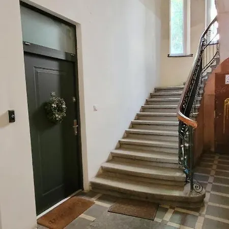 Asnyk Prestige * Краков