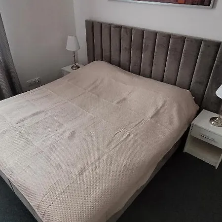 Апартаменты Asnyk Prestige *