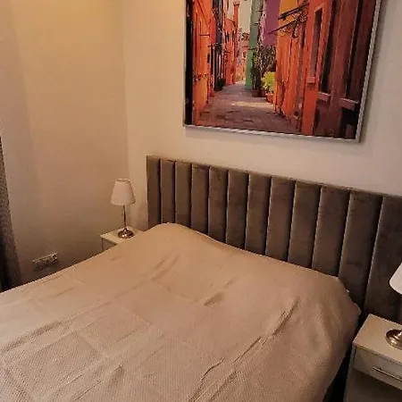 Апартаменты Asnyk Prestige *