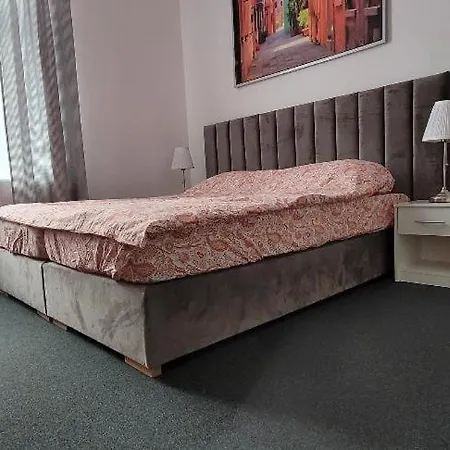 Asnyk Prestige Appartement *
